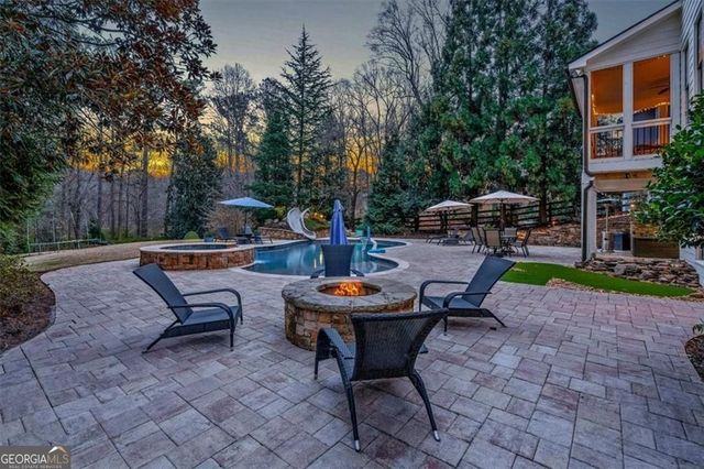 4027 Hickory Fairway Drive, Woodstock, GA 30188