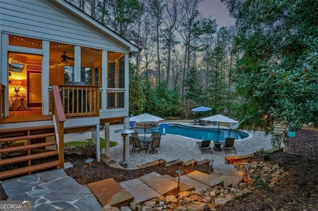 4027 Hickory Fairway Drive, Woodstock, GA 30188