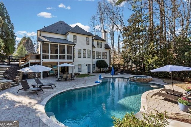 4027 Hickory Fairway Drive, Woodstock, GA 30188