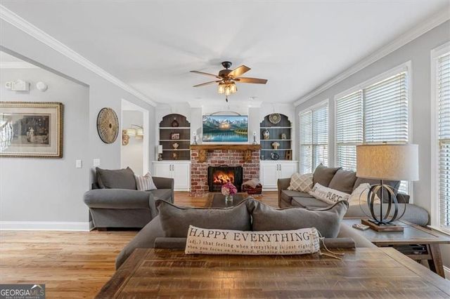 4027 Hickory Fairway Drive, Woodstock, GA 30188