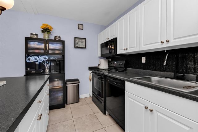 3448 EASY STREET, Port Charlotte, FL 33952