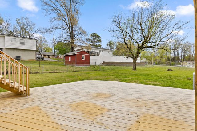 215 Battlewood Drive, Fort Oglethorpe, GA 30742