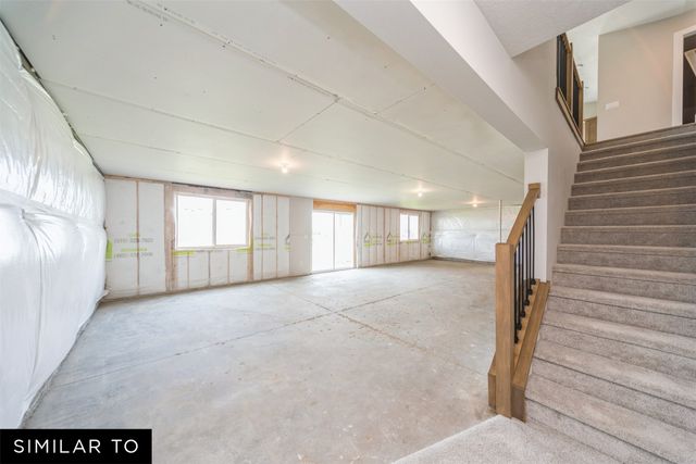 5516 NE Briarwood Drive, Ankeny, IA 50021