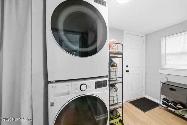 5250 FREMONT Street, Jacksonville, FL 32210