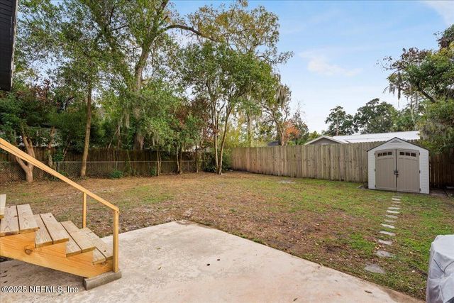 5250 FREMONT Street, Jacksonville, FL 32210