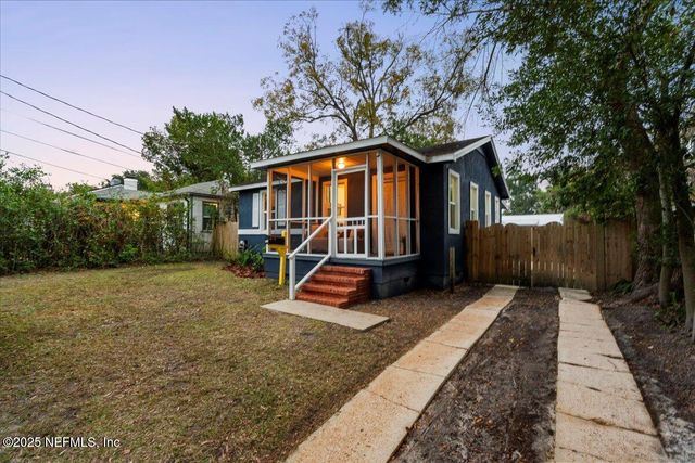 5250 FREMONT Street, Jacksonville, FL 32210