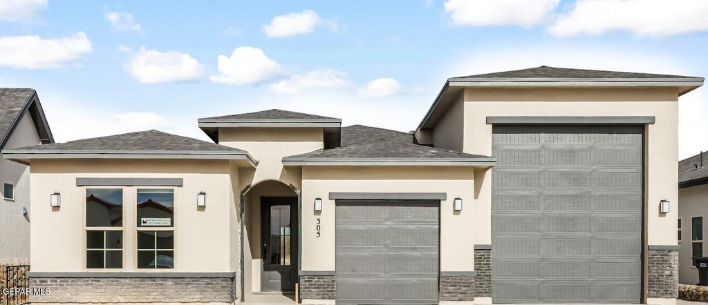 305 Rio Pinsaqui Court, El Paso, TX 79932
