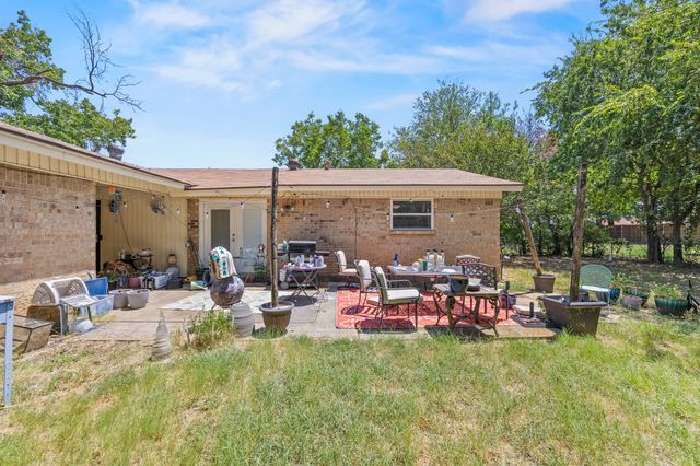 7508 Lola Drive, North Richland Hills, TX 76180