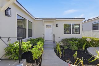 1983 N Lake Avenue, Altadena, CA 91001