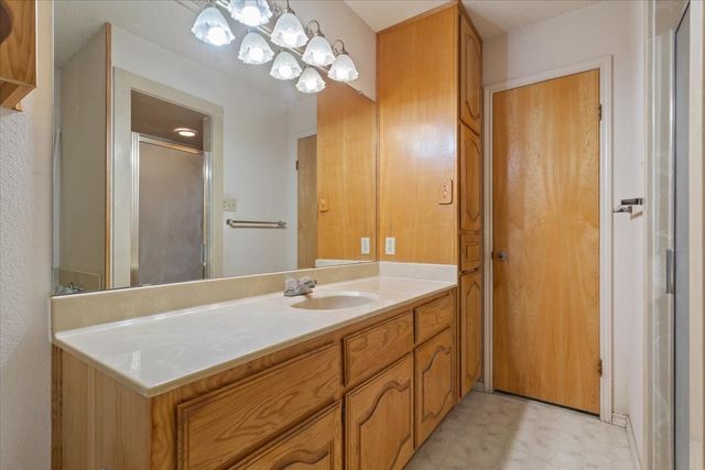 146 Indian Paint Brush, Eddy, TX 76524