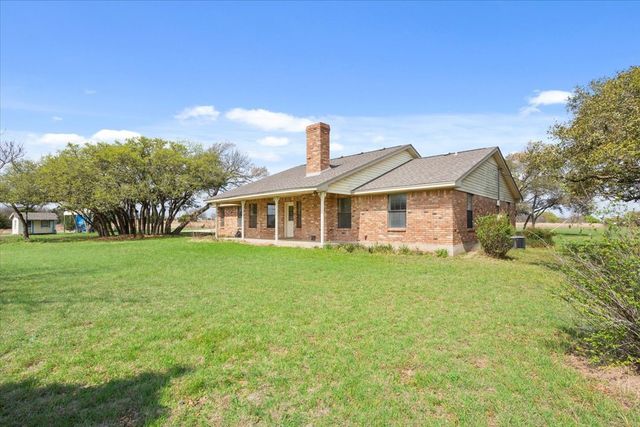 146 Indian Paint Brush, Eddy, TX 76524