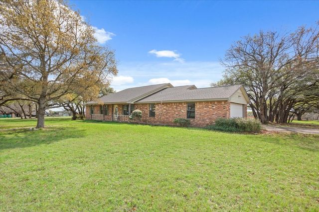 146 Indian Paint Brush, Eddy, TX 76524