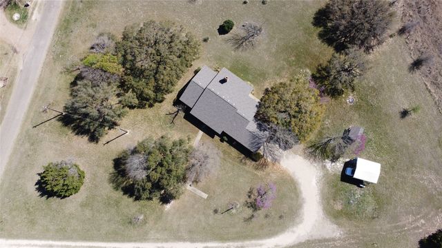 146 Indian Paint Brush, Eddy, TX 76524