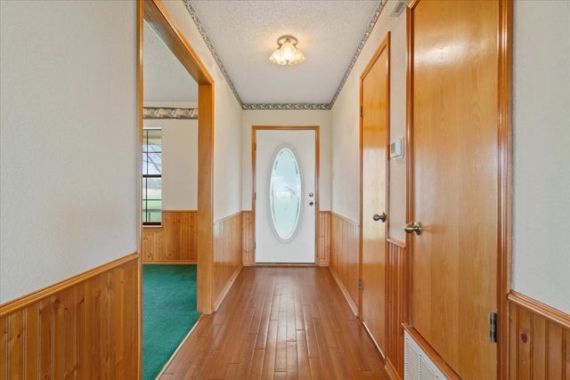 146 Indian Paint Brush, Eddy, TX 76524