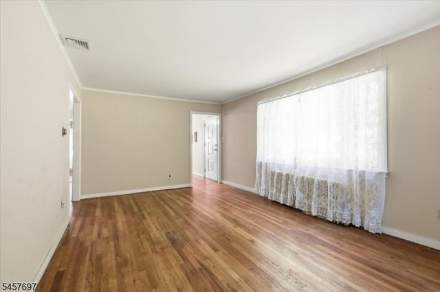 24 Jordan Ter, Dover Town, NJ 07801