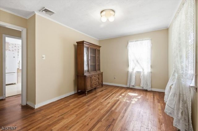 24 Jordan Ter, Dover Town, NJ 07801