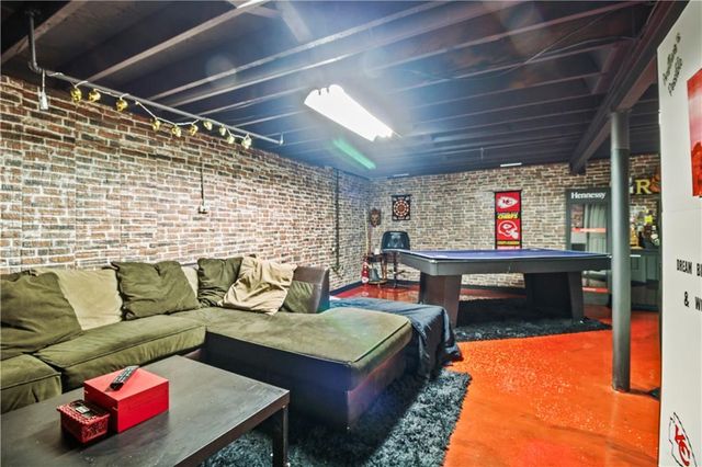 8203 E 105th Street, Kansas City, MO 64134