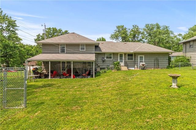 8203 E 105th Street, Kansas City, MO 64134