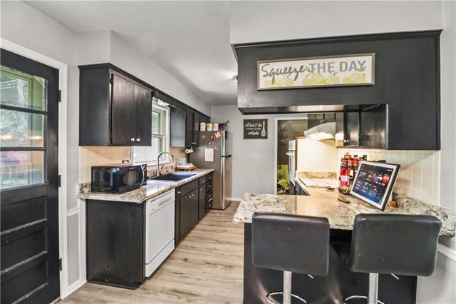 8203 E 105th Street, Kansas City, MO 64134