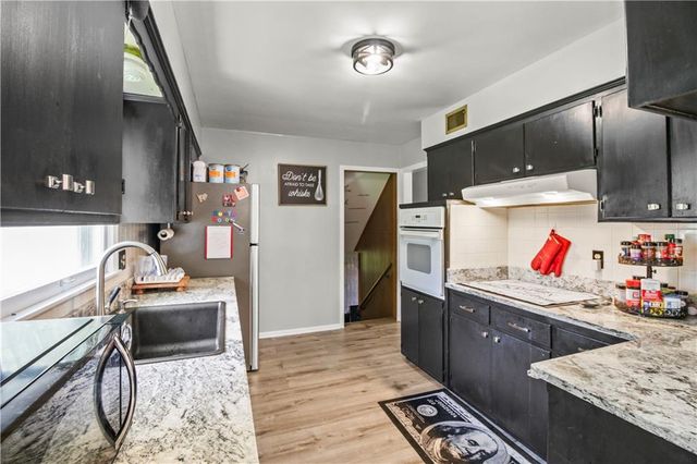 8203 E 105th Street, Kansas City, MO 64134