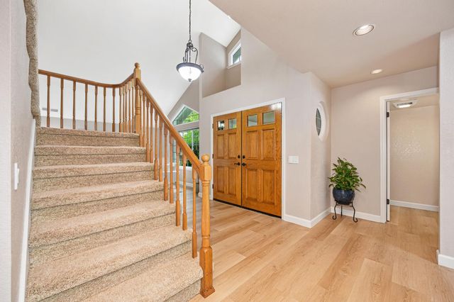 140 Stonington Way, Folsom, CA 95630