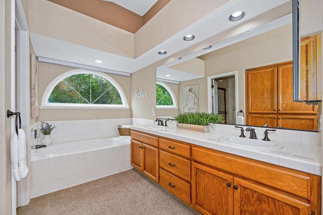 140 Stonington Way, Folsom, CA 95630