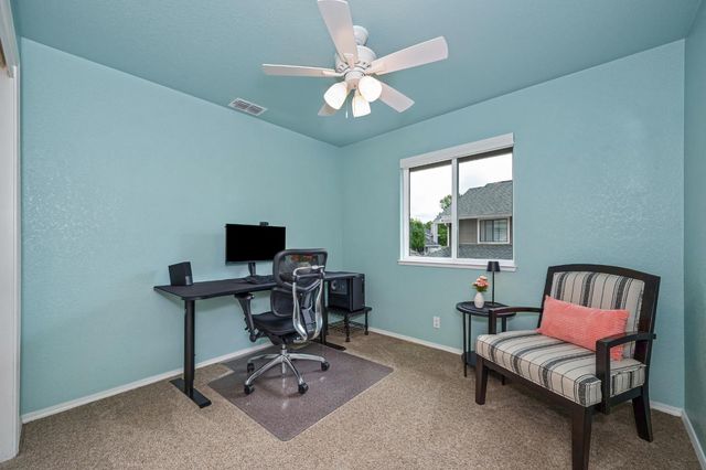 140 Stonington Way, Folsom, CA 95630
