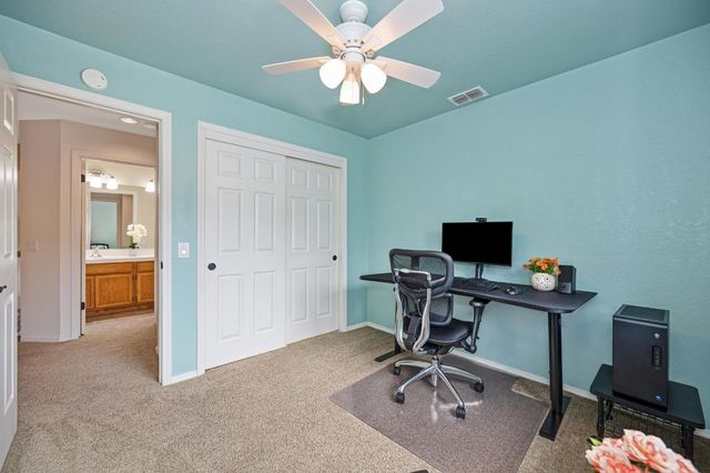 140 Stonington Way, Folsom, CA 95630