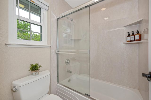 140 Stonington Way, Folsom, CA 95630