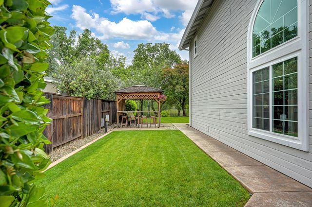 140 Stonington Way, Folsom, CA 95630