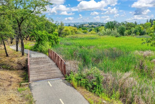 140 Stonington Way, Folsom, CA 95630