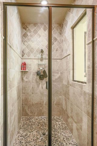 208 Mirafield LN, Austin, TX 78737