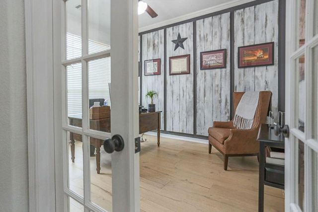 208 Mirafield LN, Austin, TX 78737