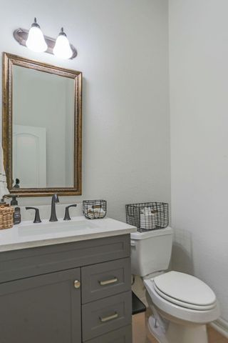 208 Mirafield LN, Austin, TX 78737