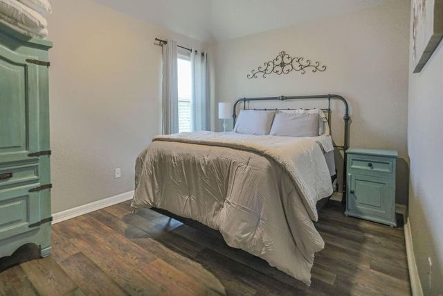 208 Mirafield LN, Austin, TX 78737