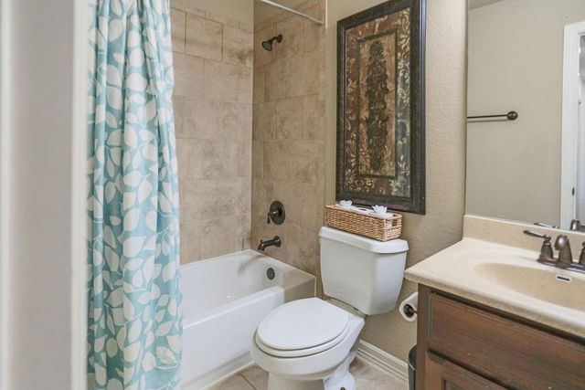 208 Mirafield LN, Austin, TX 78737
