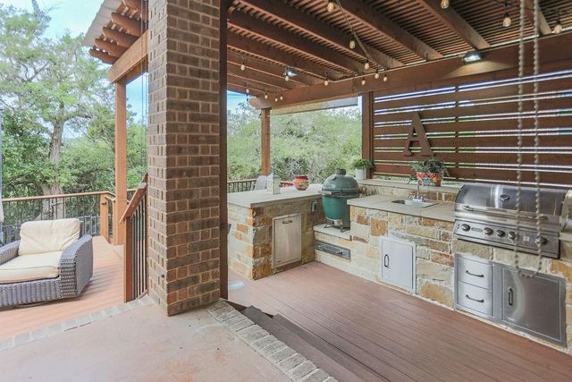 208 Mirafield LN, Austin, TX 78737