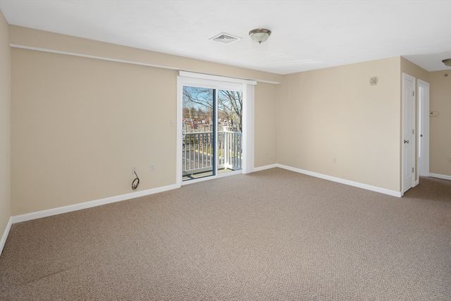 108 California Ave 201, Quincy, MA 02169