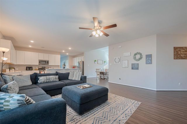 2446 Palisade Crest Drive, Rosharon, TX 77583