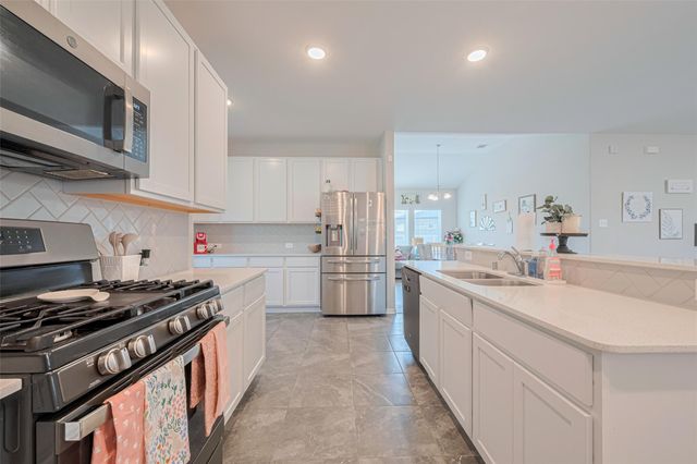 2446 Palisade Crest Drive, Rosharon, TX 77583