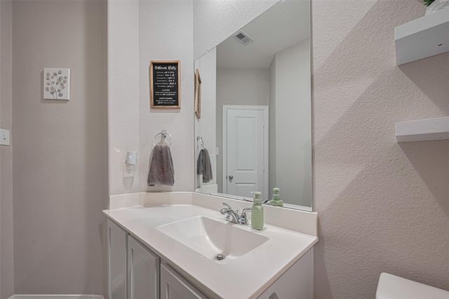 2446 Palisade Crest Drive, Rosharon, TX 77583