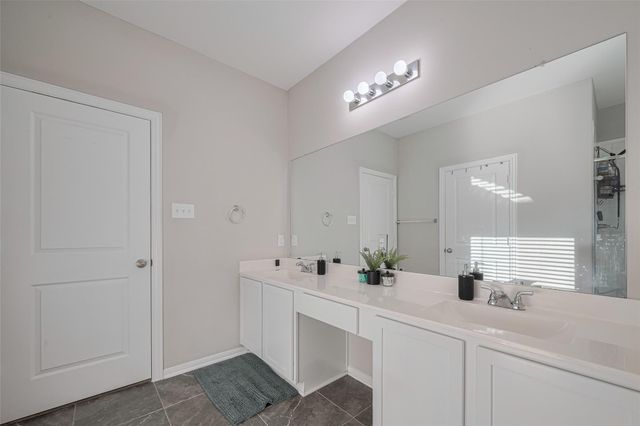 2446 Palisade Crest Drive, Rosharon, TX 77583