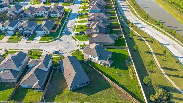 2446 Palisade Crest Drive, Rosharon, TX 77583