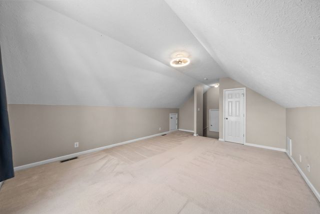 3737 Meadow Ridge Ln, Clarksville, TN 37040