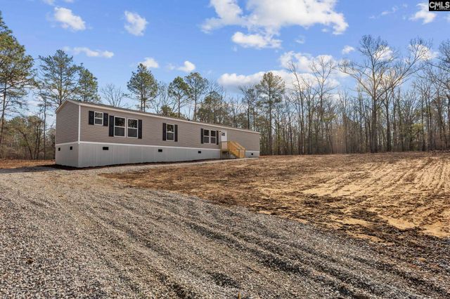 142 Sandy Fox Road, Swansea, SC 29160