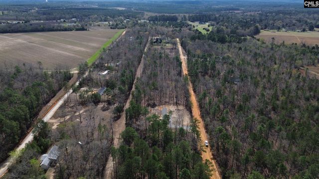 142 Sandy Fox Road, Swansea, SC 29160