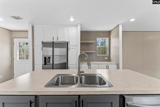 142 Sandy Fox Road, Swansea, SC 29160