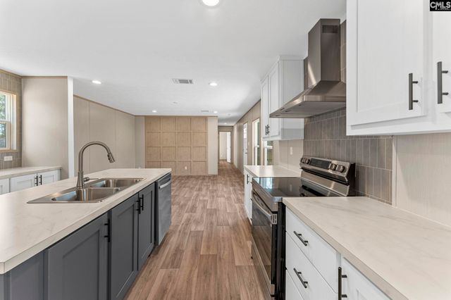 142 Sandy Fox Road, Swansea, SC 29160