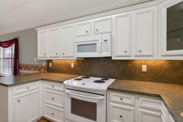 194 Fountain View, Shreveport, LA 71118