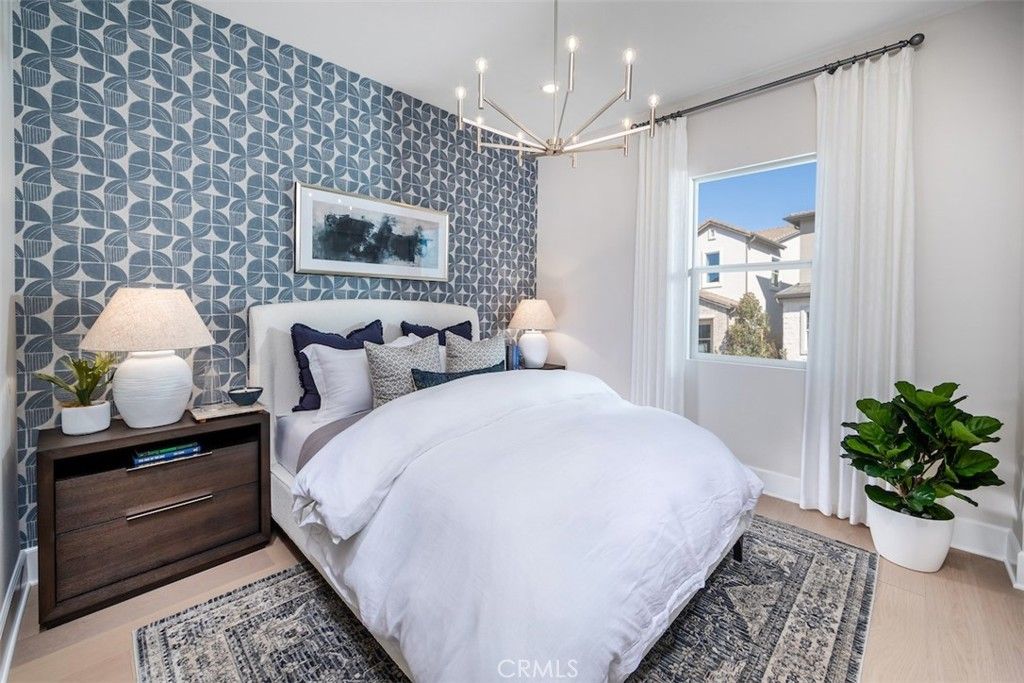 Image 12 of property listing at 205 Briar Moon, Irvine, CA 92618